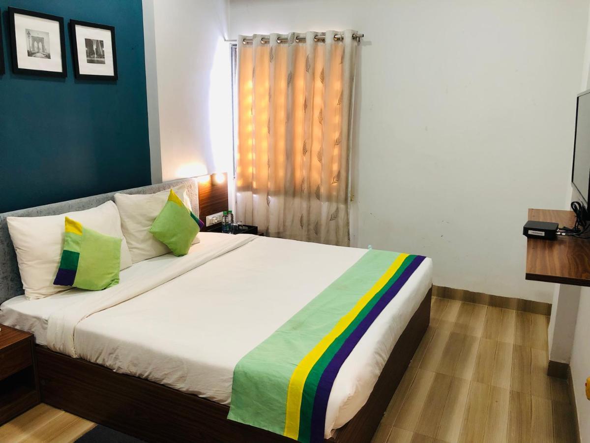 Hotel Ballfin Indore 3*